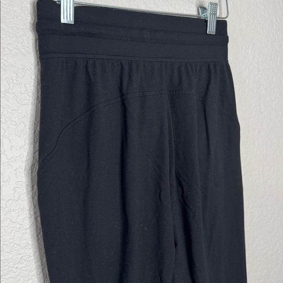 Lululemon Ready to Rulu Jogger Pants Black Size 2 Track Pants Athleisure - Picture 6 of 8